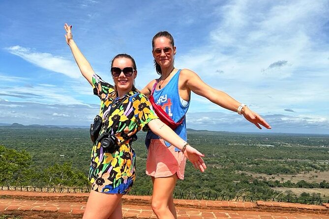 12 Days Private Escape Tour- Best of Sri Lanka - Sunrise at Sigiriya and an evening in Kandy