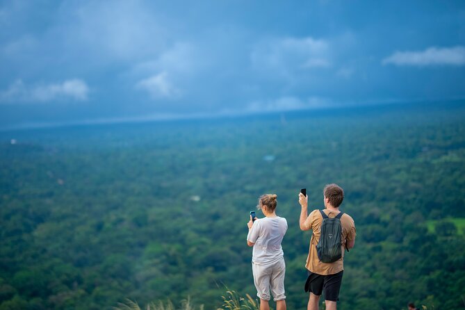14 Days Sri Lanka ALL in One Classic Tour - Day 1: Sigiriya Rock and Minneriya elephants