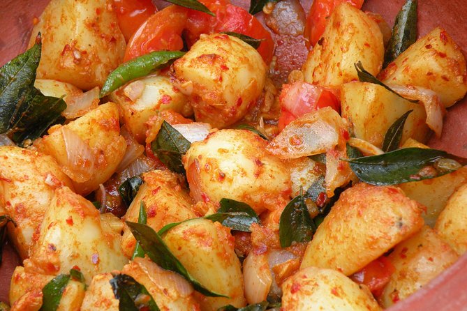 3 hour cooking experience - Sharing the meal after the stove work