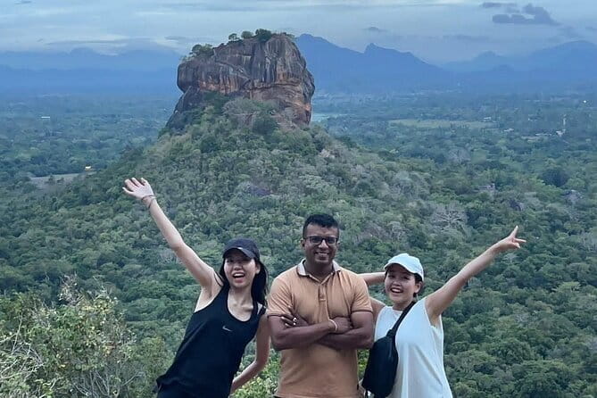 7 Days Private Guided Tour in Sri Lanka - Day 1: Popham’s Arboretum and Sigiriya Rock