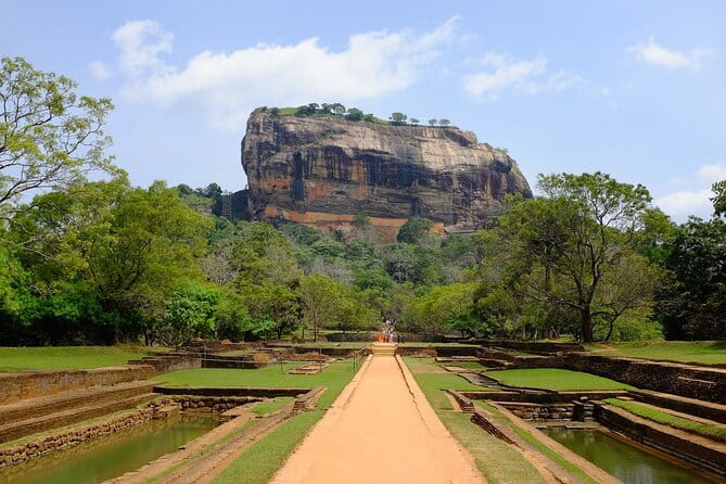 9 Days Guided Tour Through Sri Lanka - The best parts of the route at a glance