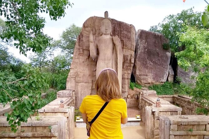 9 Days Sri Lanka tour package - Sigiriya begins the journey with a climb
