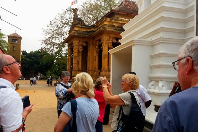 Airport Layover Colombo City tour - Two Kathiresan kovils and Hindu Colombo
