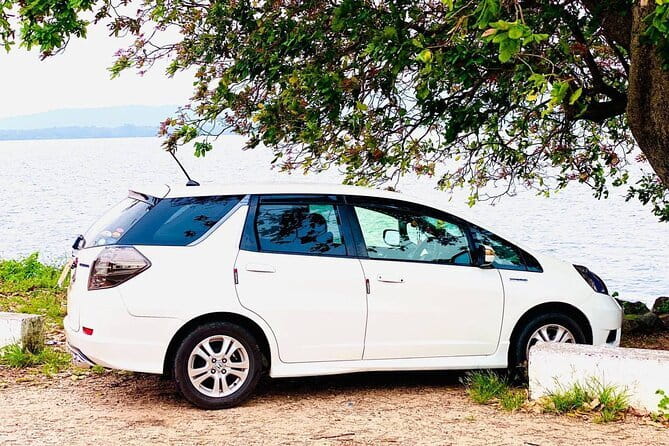 Airport Pick-up from Colombo Airport to Kandy - What the private car or van means for comfort