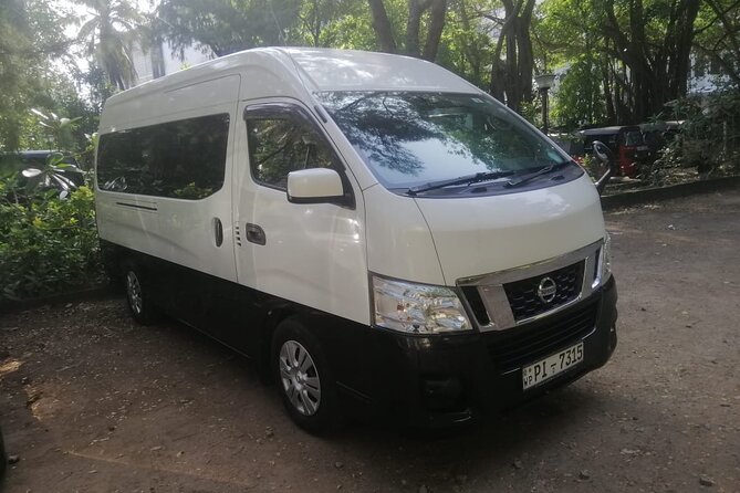 Airport to Negombo Hotel Transfer / Taxi (Airport Transfer) - Booking tips for a smoother arrival