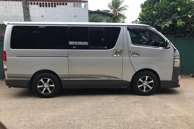 Airport Transfer to/from Anywhere - The strongest part: drivers who explain Sri Lanka