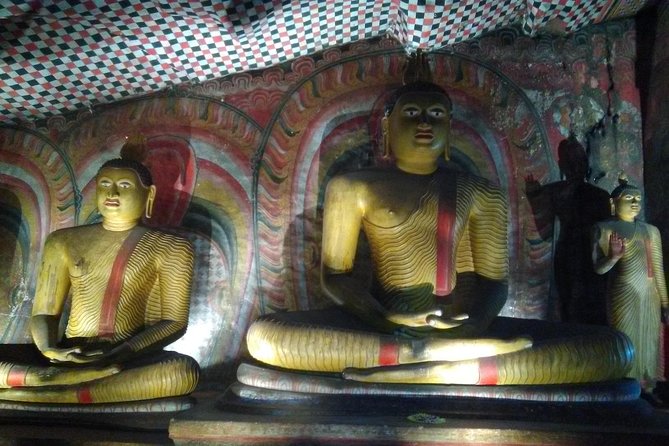 All inclusive Private Day tour Sigiriya, Dambulla & traditional village tour - The driving day and comfort questions to ask