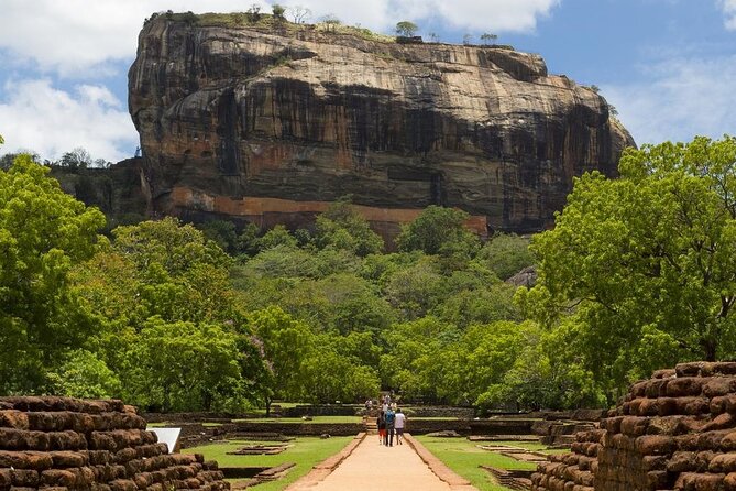 All-inclusive Sigiriya, Dambulla and Wildlife Safari from Colombo - Why this Colombo day trip packs in so much
