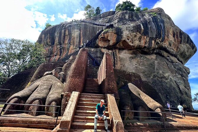 Amazing LANKA (07N08D) - From Negombo to Pinnawala and Sigiriya