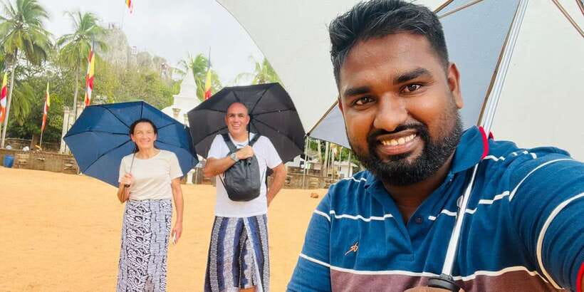 Ambuluwawa Tour : From Kandy with Tea Factory Visit - Two and a half hours at Ambuluwawa