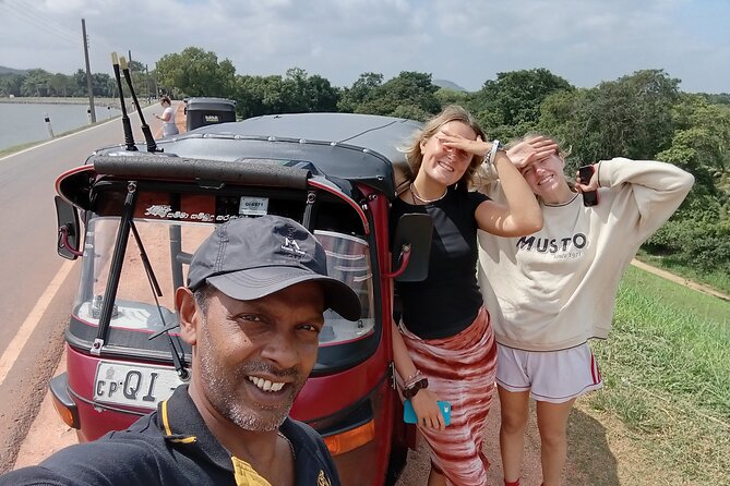 Ambuluwawa Tower and Kandy City Tuk Tuk Tour with Epic views - Key points at a glance