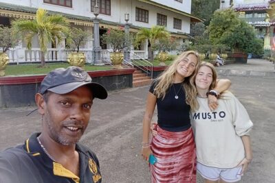 Ambuluwawa Tower and Kandy City Tuk Tuk Tour with Epic views