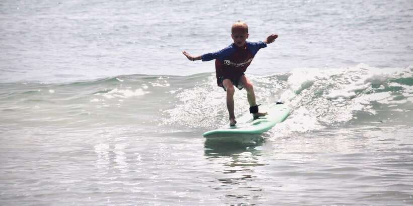 Arugam Bay Surf Lessons : Beginner Surf Experience - Why Arugam Bay is a good place to learn