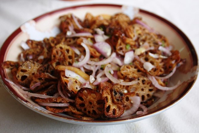 Authentic Sinhalese Cooking Class in Colombo with a Local Family - Lunch or dinner in Bellanthara