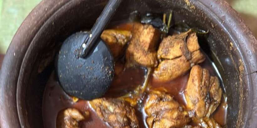 Authentic Sri Lankan Cooking Class in Kandy by Local Family - Key points to know before booking