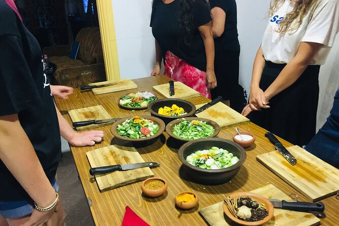 Authentic Sri Lankan Cooking Class in Kandy with Local Family - Group size, timing, and pickup around Kandy