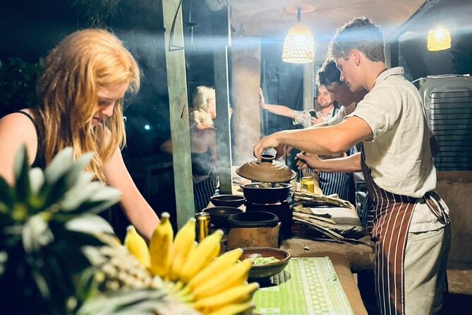Authentic Sri Lankan Cooking Experience - Starting in the garden