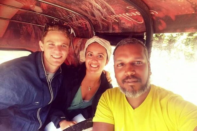Best Tuk Tuk Rider Nagesh Nuwaraeliya - Tea country and factory stops
