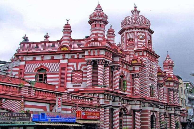 Ceylon Tea Experience from Colombo Port Passenger Terminal - Independence Square and Colombo’s public spaces