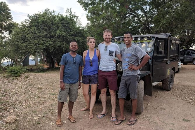 Chauffeur guide and Tour organizer - Historic sites, tea fields, and the coast