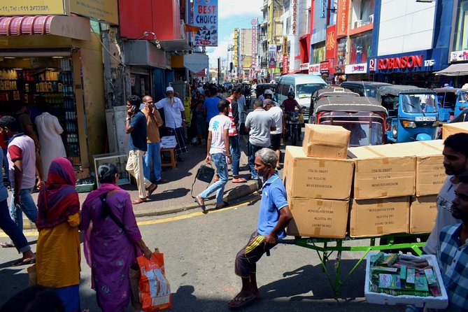 City Tour in Colombo - St Anthony’s Shrine and Colombo’s Religious Mix
