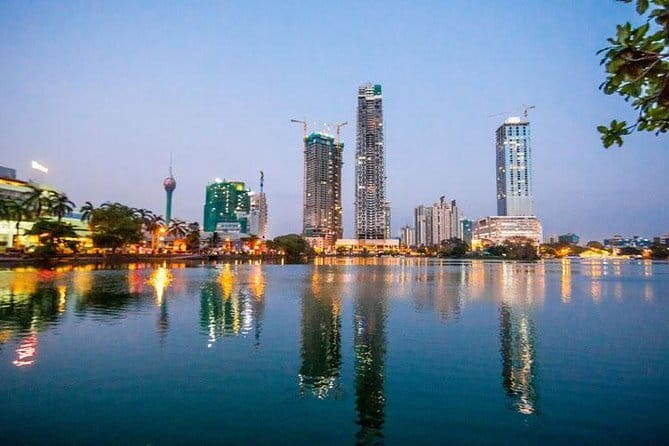 Colombo Airport to Colombo City Drop - Practical arrival advice for a smooth pickup