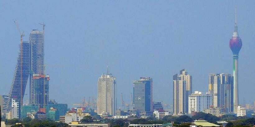 Colombo: All-Inclusive Morning & Afternoon Private City Tour - Gangaramaya Temple and its unusual museum