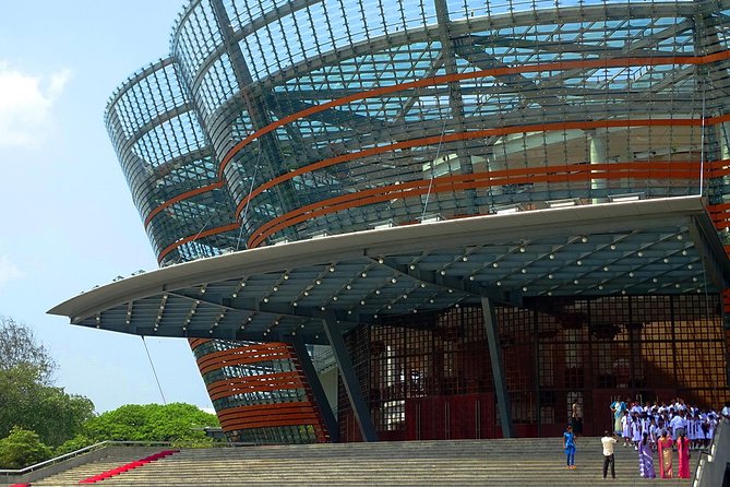 Colombo City Drive by Bookingmart Holidays Pvt Ltd - Four hours to get your bearings in Colombo