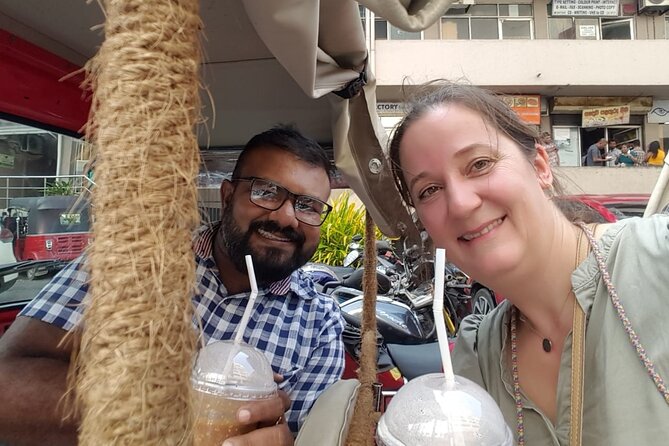 Colombo City Highlights by Tuk Tuk – All-Inclusive Adventure - Tea, coffee, water, and the meal that changes by time of day