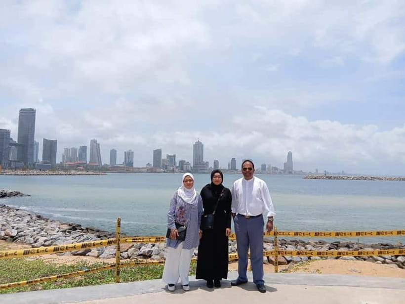 Colombo: City Sightseeing Tour by Car with Driver-Guide - Lighthouse, Clock Tower, and Colombo Fort