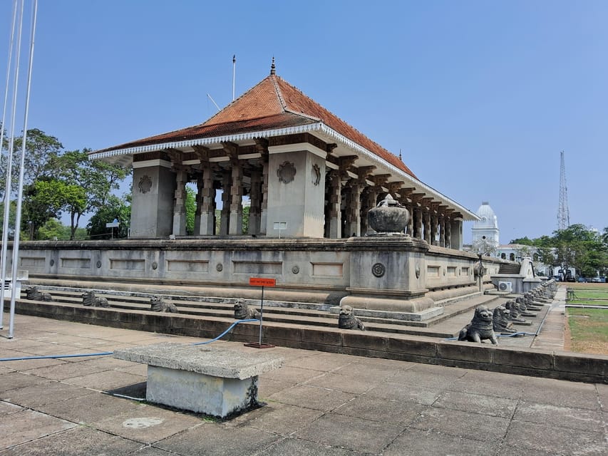 Colombo: City Sightseeing Tour by Car with Driver-Guide - Old Parliament and the coastal road