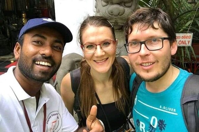 Colombo City Tour by Car – Private & All-Inclusive - Tea tasting at Zylen Tea