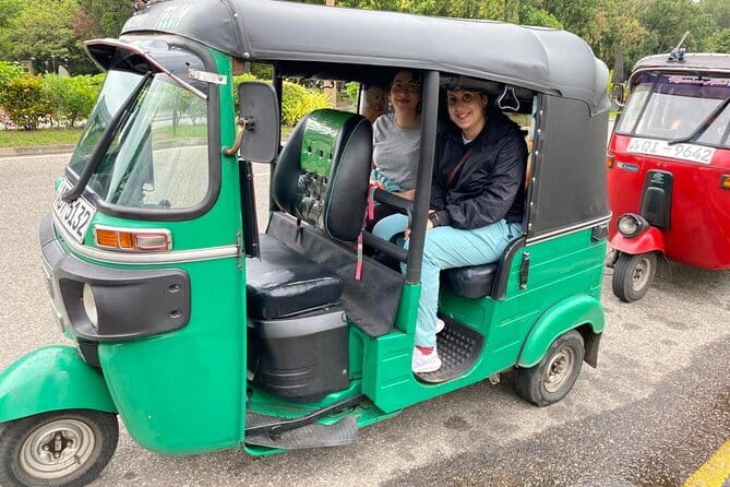 Colombo City Tour By Tuk Tuk (Include Lunch)Morning & Evening - Colombo by tuk tuk, with the city close at hand