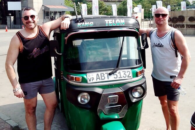 Colombo City Tour By Tuk Tuk (Include Lunch)Morning & Evening - Gangaramaya Temple and Sri Kailawasanathan Kovil