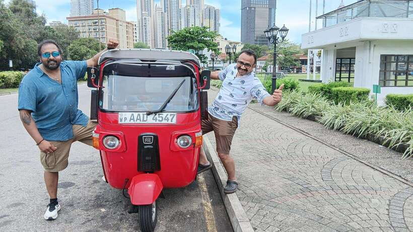 Colombo City Tour by Tuk-Tuk with Hotel Pickup - All Include - Dutch Hospital and Colombo’s modern skyline