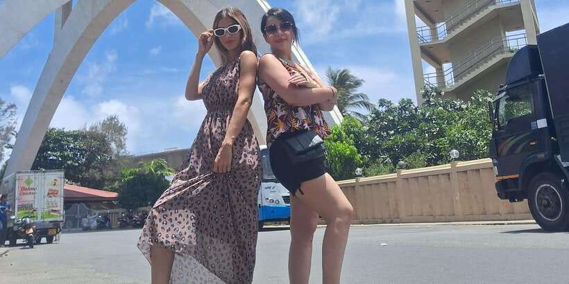Colombo: City Tour by Tuk Tuk with Srilanka Traditional Food - Gangaramaya Temple and Colombo’s religious mix
