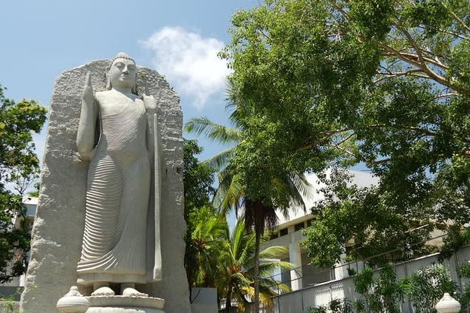 Colombo City Tour from Negombo - Bandaranaike Memorial Hall and Independence Square