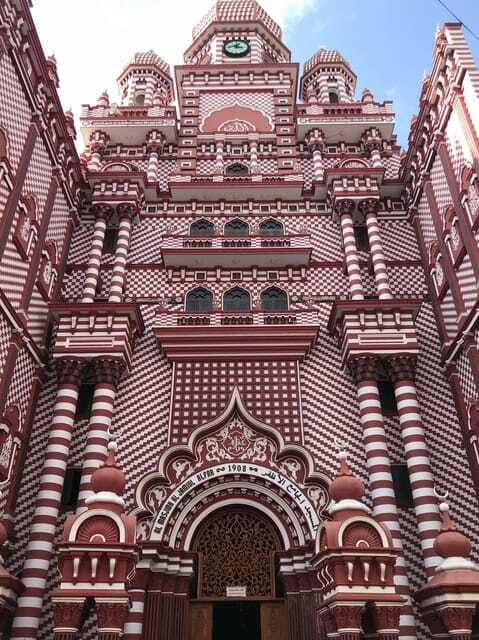 Colombo City Tour with Entry Tickets & Hotel Pickup - Colonial Colombo, the Dutch Hospital, and modern shopping