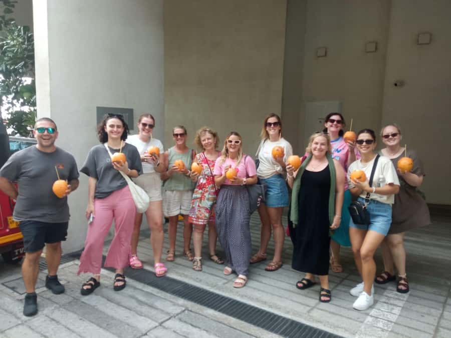 Colombo Foods Tour by Tuk Tuk ( Food chargers included ) - What the Guides Add to the Food