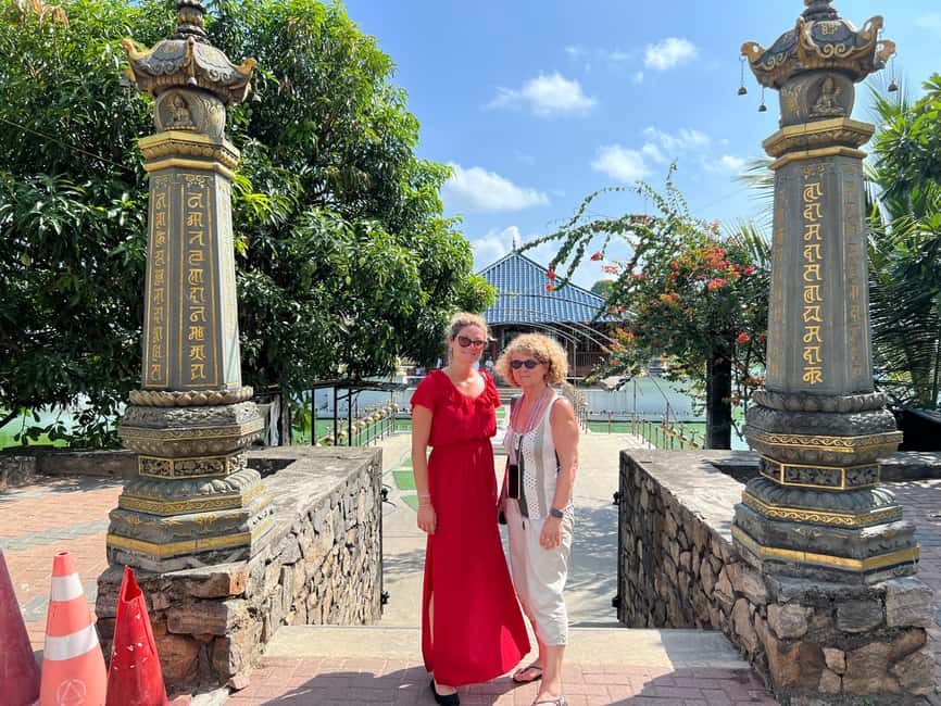 Colombo: Local Food Tour & Sightseeing by Tuk-Tuk with Meals - Hotel pickup makes a three-hour tour easier