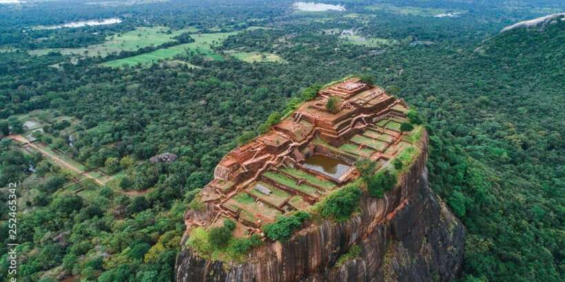 Colombo/Negombo to Sigiriya, Dambulla & Jeep Safari Day Tour - Dambulla Cave Temple and 2,000 years of devotion