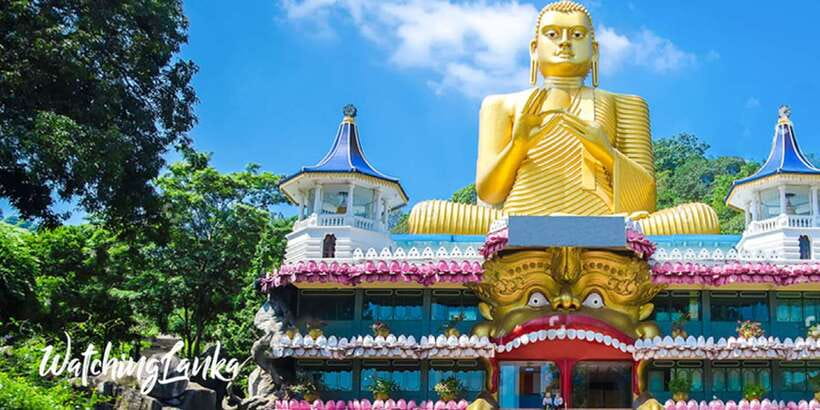 Colombo/Negombo to Sigiriya, Dambulla & Jeep Safari Day Tour - Climbing Sigiriya Lion Rock, step by step