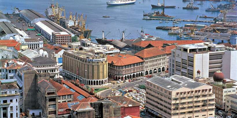 Colombo: Private City Sightseeing Tour - Gangaramaya Temple and Colombo’s religious side