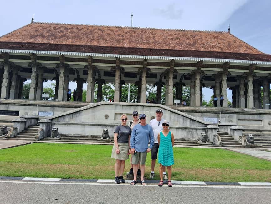 Colombo: Private City Tour by Tuk tuk - All Inclusive - What $26 per person gets you