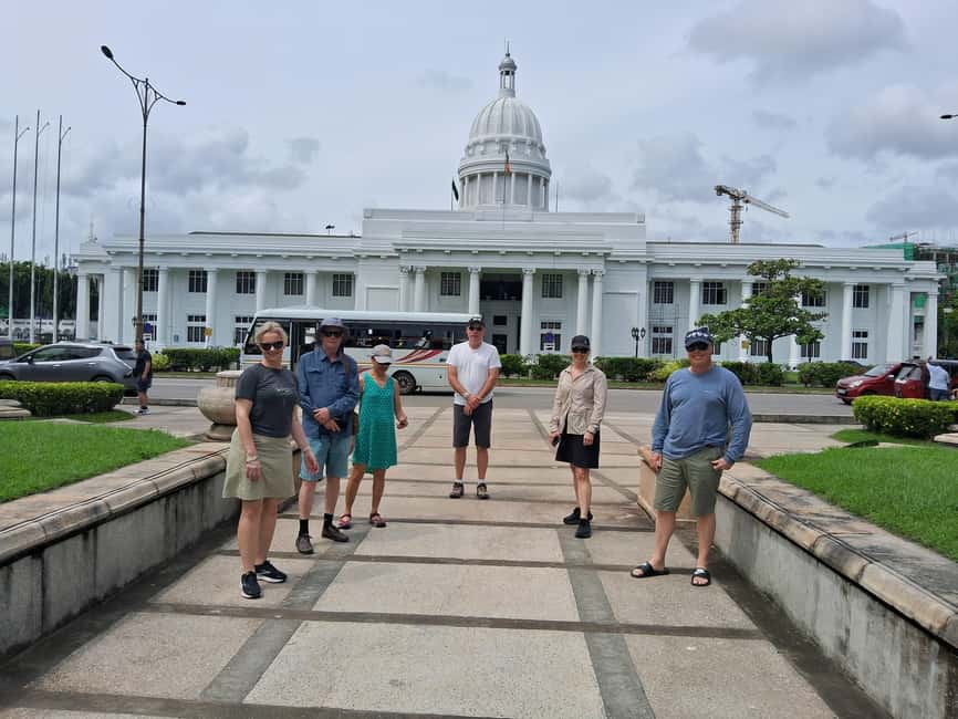 Colombo: Private City Tour by Tuk tuk - All Inclusive - Why a tuk tuk works well in Colombo