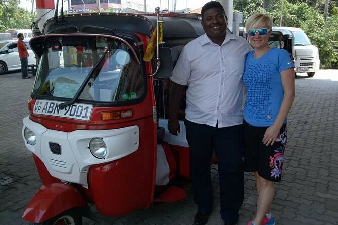 Colombo private city tour by tuk tuk morning and evening - The Old Parliament and Viharamahadevi Park