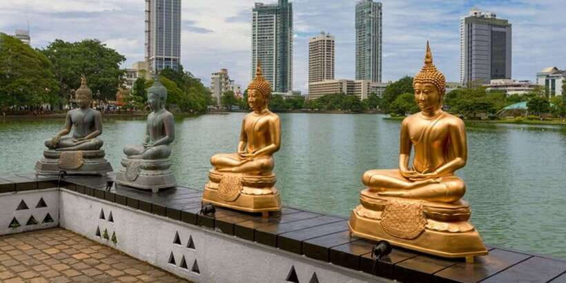 Colombo: Private custom tour with a local guide - Starting at your hotel, then walking Colombo