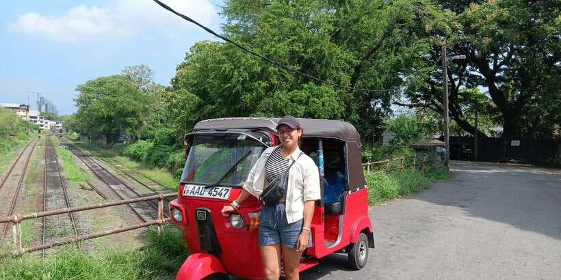 Colombo Private Guided City Tour by Tuk Tuk - All Inclusive - Key points at a glance