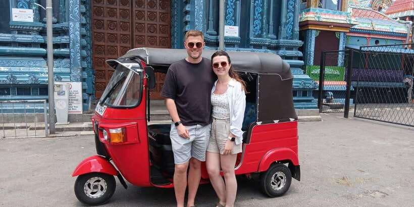 Colombo Private Guided City Tour by Tuk Tuk - All Inclusive - The Red Mosque, Maritime Museum, and Sambodhi Chaithya