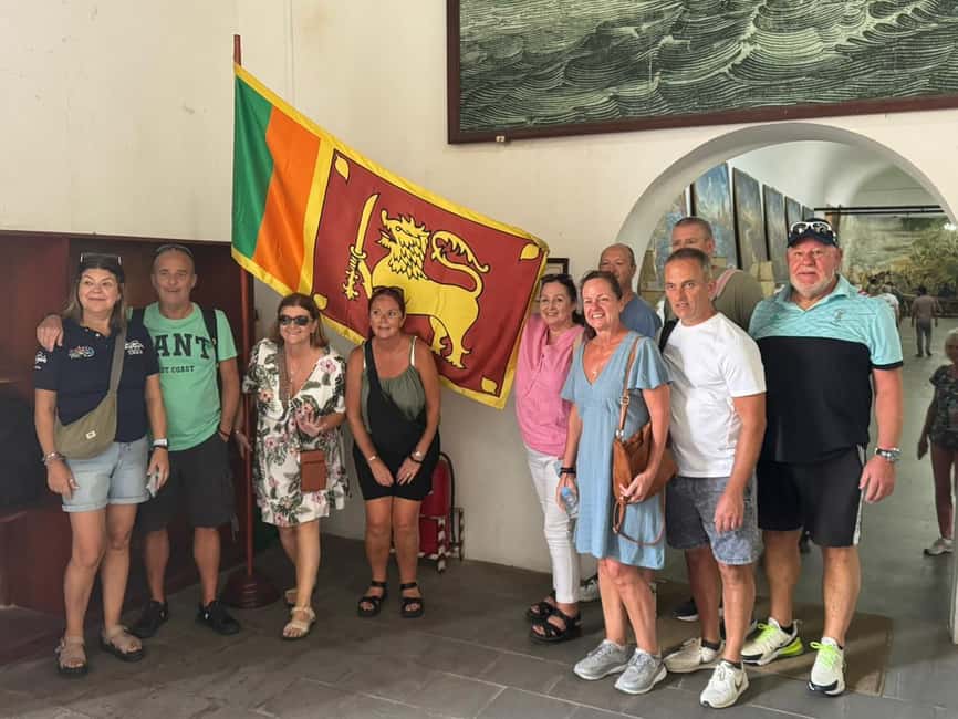 Colombo: Private Tuk-Tuk City Tour with Guide & All Tickets - Fort and the port show Colombo’s trading past